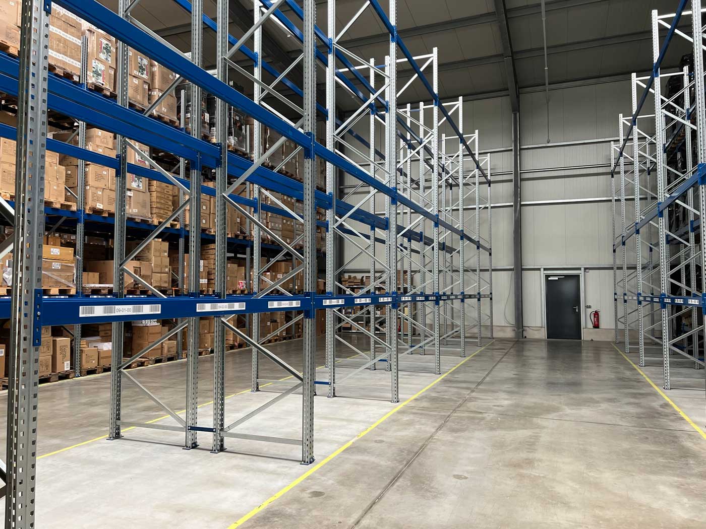 Kommissionierbereich (Pick & Pack) im Fulfillment-Lager Fulda